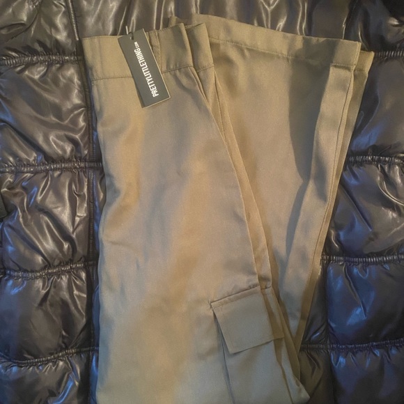 PLT high waisted cargo pants - Picture 7 of 7